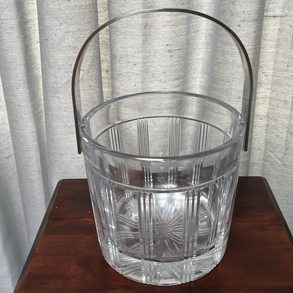 Signed Miller Rogaska Crystal Ice Bucket “Deco” Pattern w/ Handle, Disco… - Picture 2 of 11